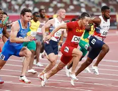 ayx爱游戏电竞-包含里程碑夜拉齐奥调整名单，英超国际比赛日刷纪录，赛场秩序良好，轮换策略成焦点的词条