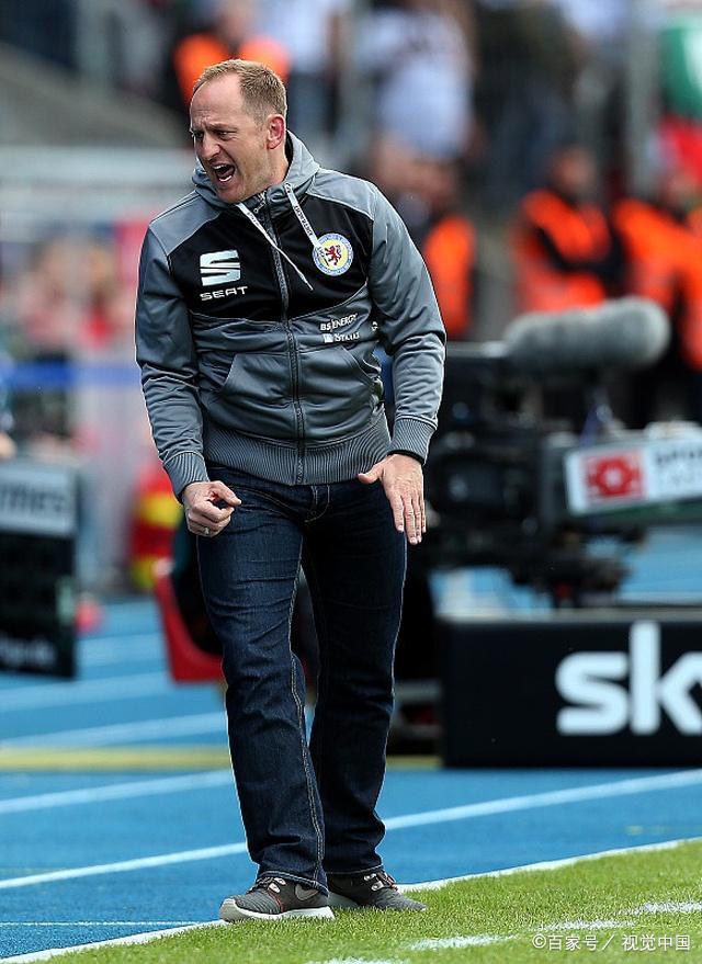 ayx爱游戏在线入口-印第安纳步行者教练